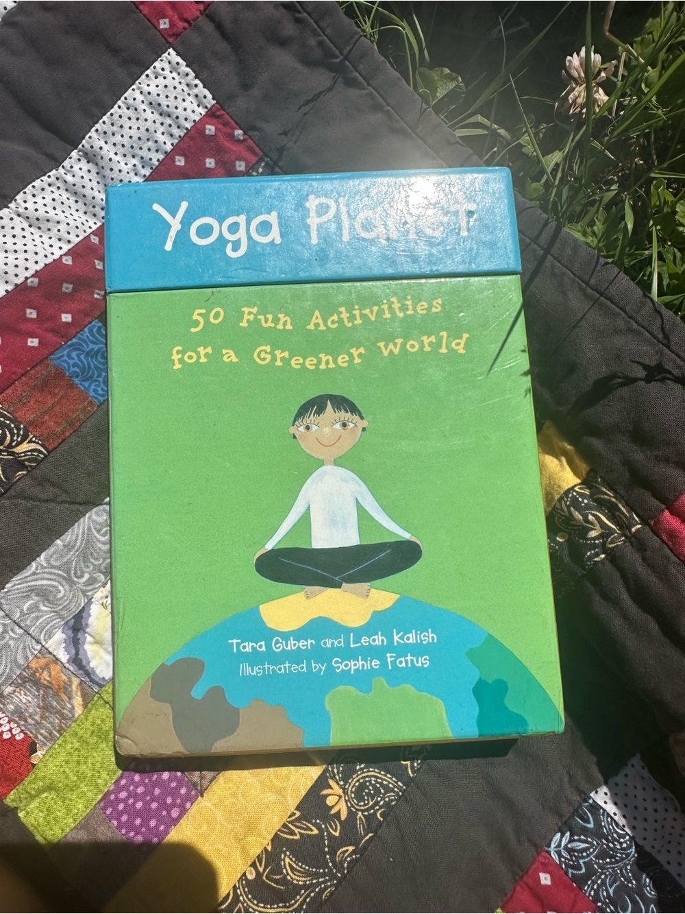 Yoga Planet Kids Activity Deck - Green & Blue